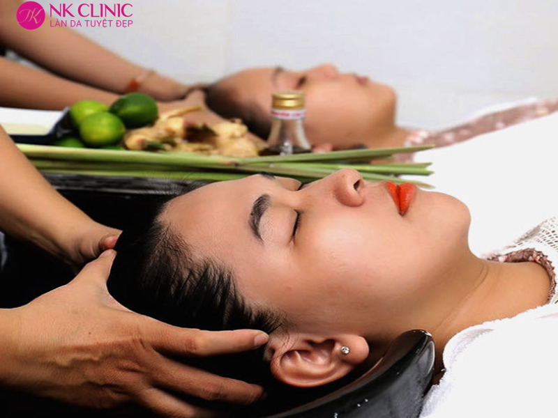 Cách gội đầu dưỡng sinh Trung Hoa chuẩn nhất tại NK Clinic