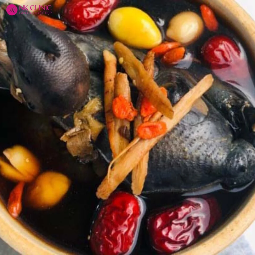 Thuốc bắc hầm gà giúp bồi bổ sức khỏe Thuốc bắc hầm gà giúp bồi bổ sức khỏe
