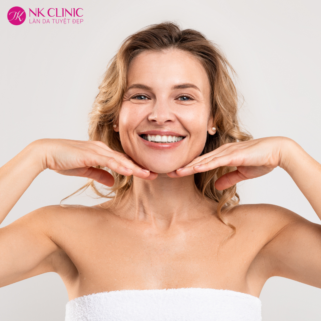 Cách massage mặt nâng cơ căng bóng ngay tại nhà Cách massage mặt nâng cơ căng bóng ngay tại nhà