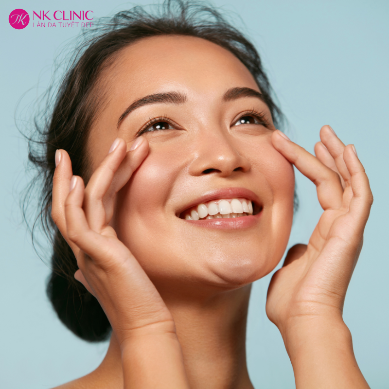 Chi phí thực hiện liệu trình căng bóng da mặt Chi phí thực hiện liệu trình căng bóng da mặt