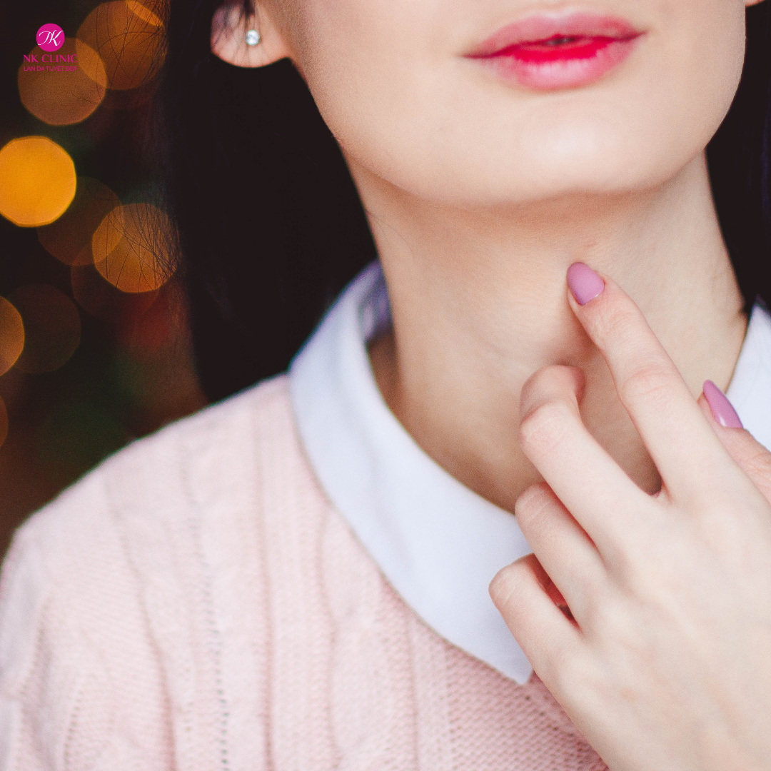 Vùng da dưới mắt bị chảy xệ do đâu? Vùng da dưới mắt bị chảy xệ do đâu?