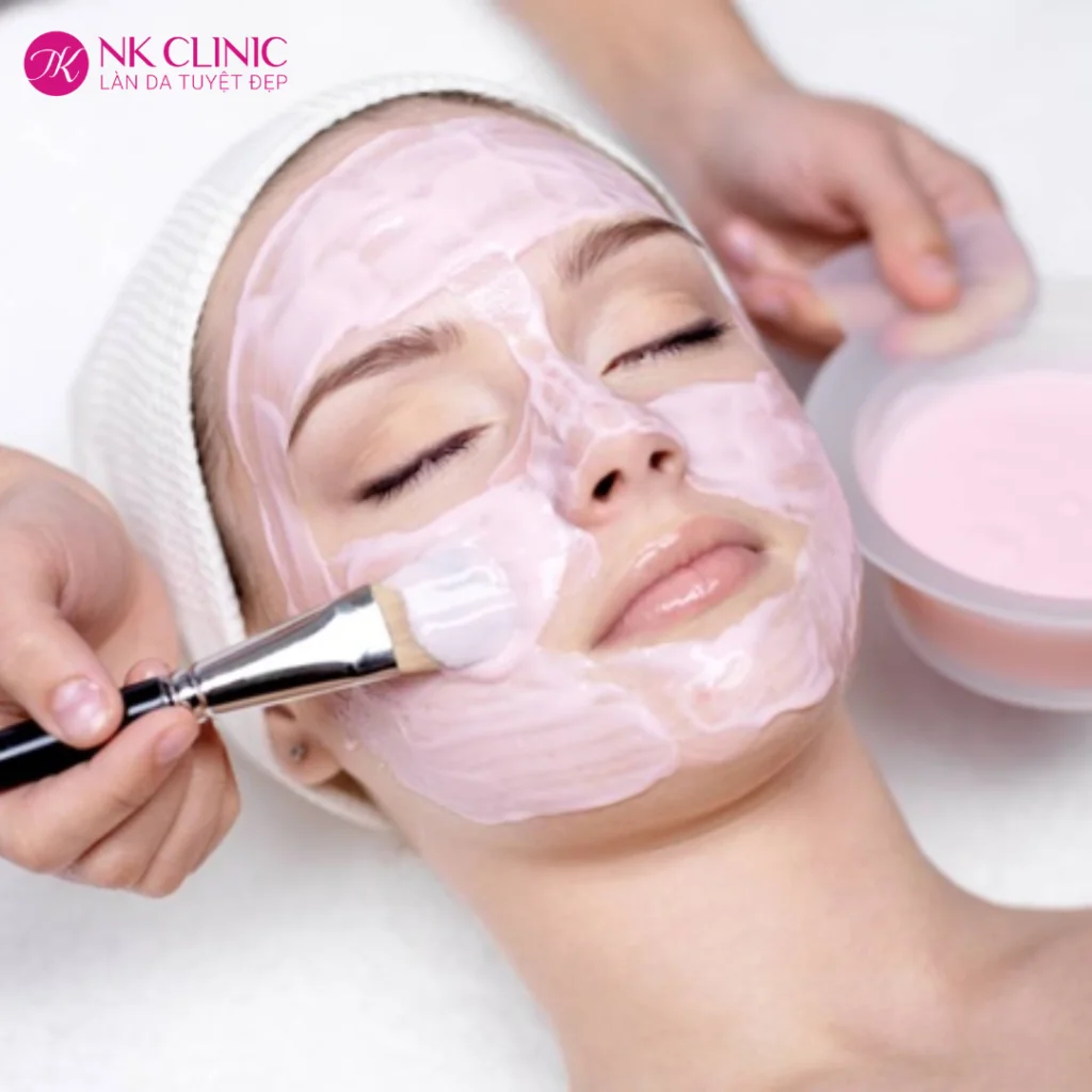 Đắp mặt nạ dưỡng Đắp mặt nạ dưỡng